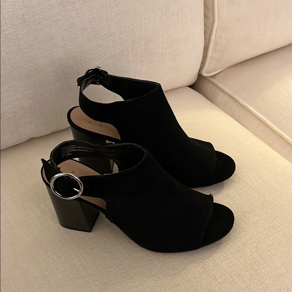 Elegant Black Women's Heeled Sandals